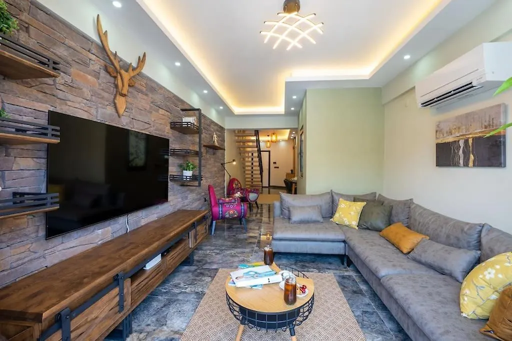 Apartment Fethiye Sehir Merkezinde Lueks Daire - Ocekhomes Adin